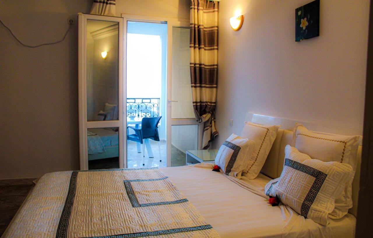 Residence Les Camelias ตาบาร์กา ภายนอก รูปภาพ